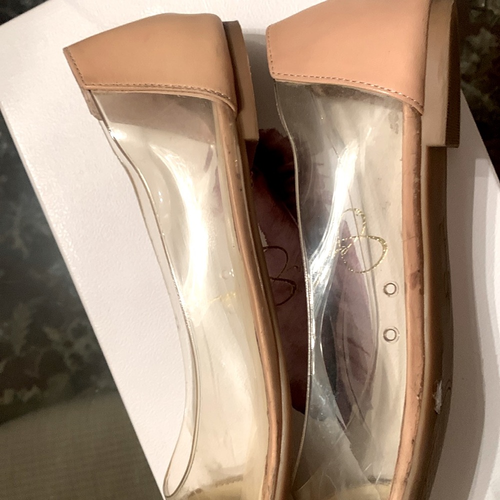 Jessica Simpson Tan vinyl /leather flats